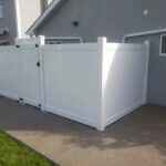 Vinyl Gate Installed in Oregon