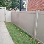 Vinyl Gate Installed in Thomson