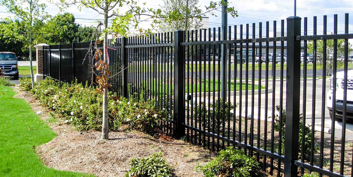 Palisade Aluminum Fence Installed in St Louis